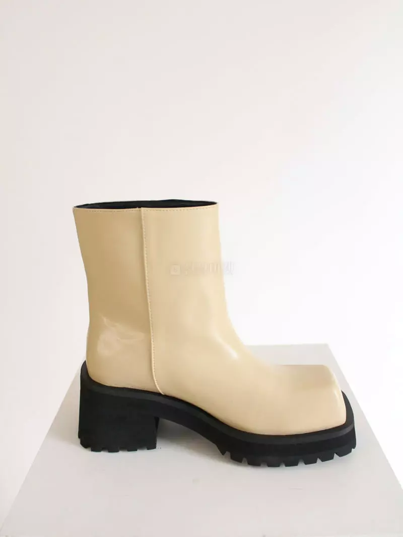 Lowkun - Korean Women Fashion - #momslook - Y0130 Boots - 10