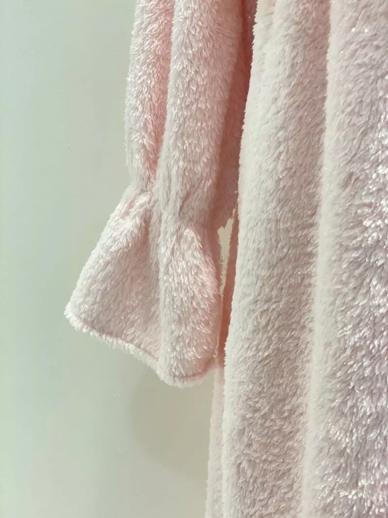 Lunaluz - Korean Women Fashion - #momslook - Pink Fleece One-piece - 9
