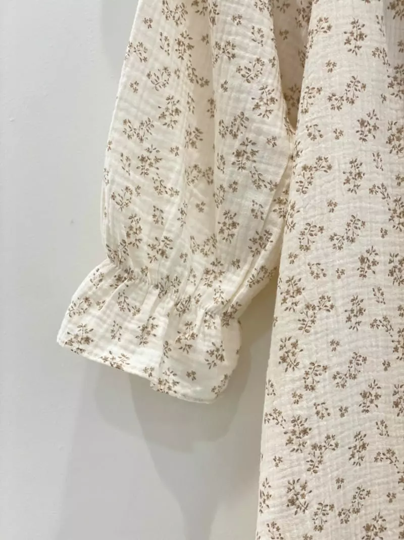 Lunaluz - Korean Women Fashion - #momslook - Sono Flower Sleeves One-piece - 9