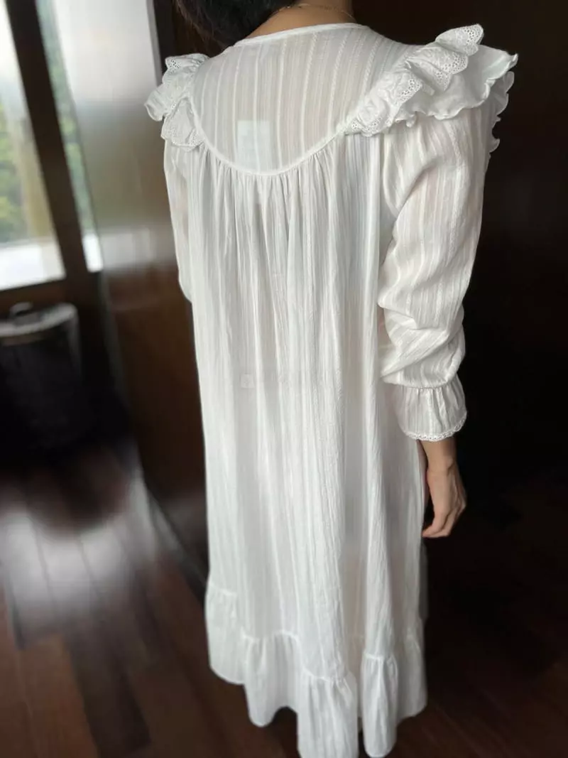 Lunaluz - Korean Women Fashion - #momslook - Luisa Sleeves One-piece - 8
