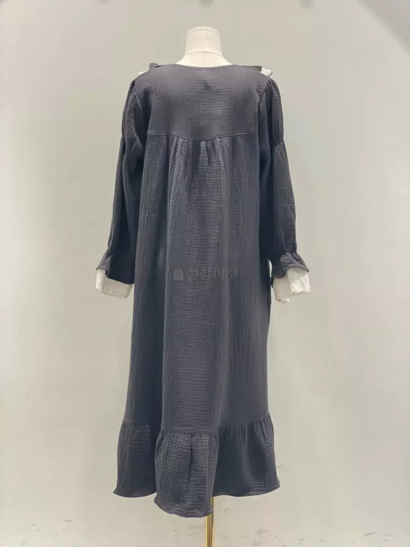 Lunaluz - Korean Women Fashion - #momslook - Lunavely Sleeves One-piece - 2
