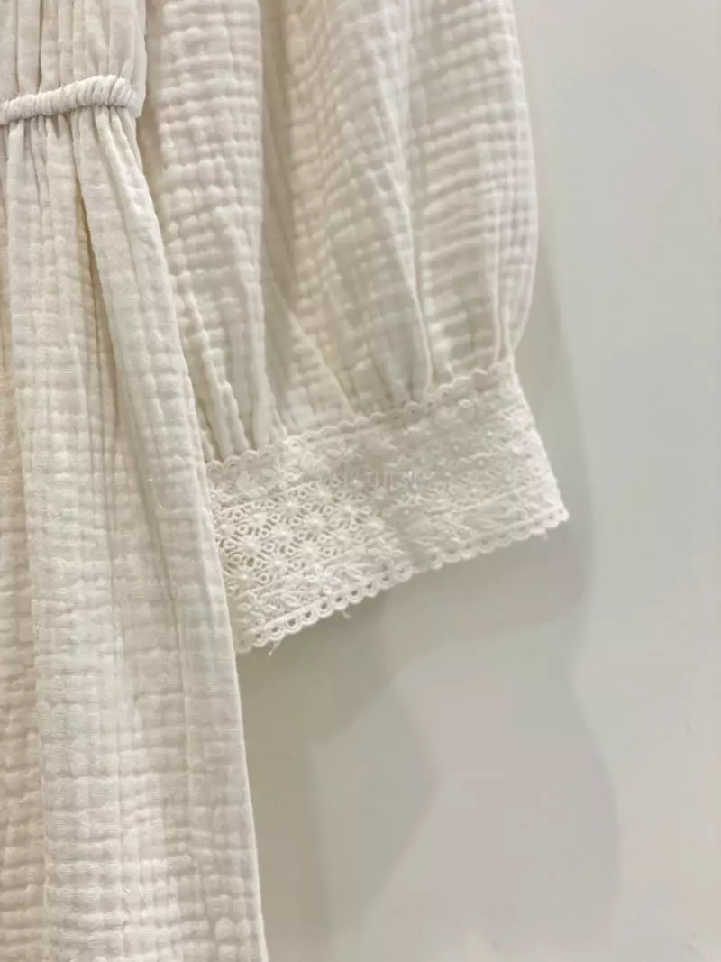 Lunaluz - Korean Women Fashion - #pursuepretty - Amalpy Sleeves Pajama - 4