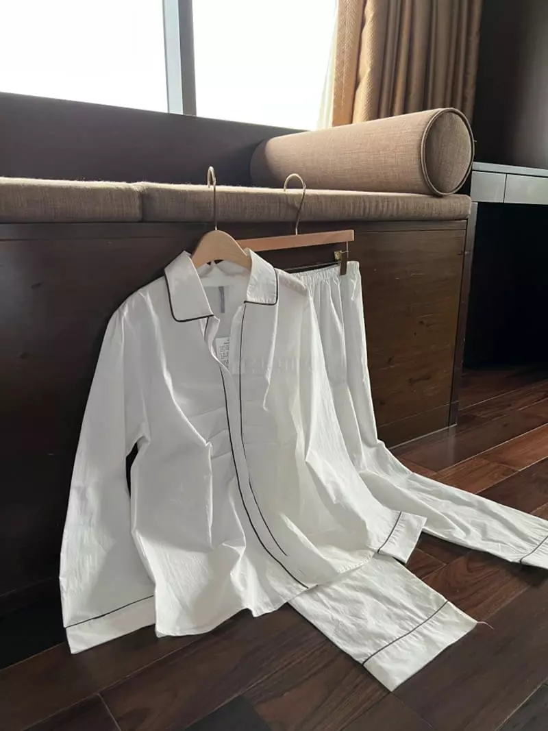 Lunaluz - Korean Women Fashion - #thelittlethings - Sage Sleeves Two-piece - 2