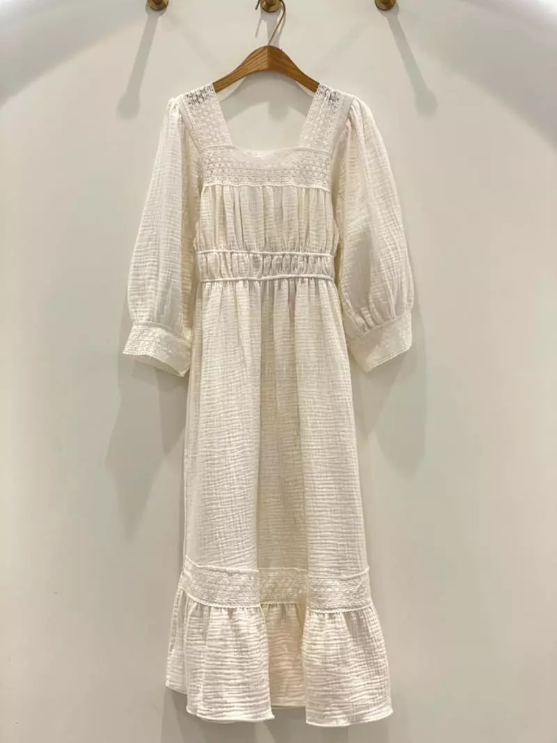 Lunaluz - Korean Women Fashion - #vintagekidsstyle - Amalpy Sleeves Pajama - 2