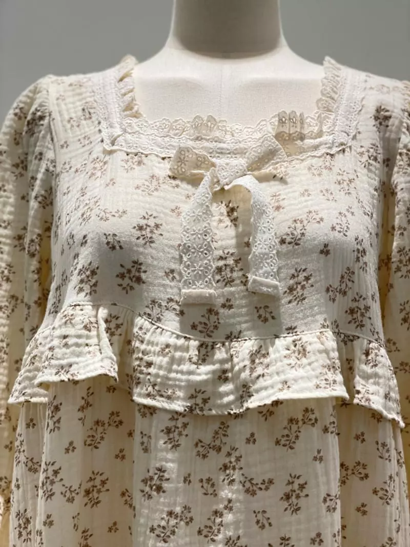 Lunaluz - Korean Women Fashion - #womensfashion - Sono Flower Round One-piece - 8