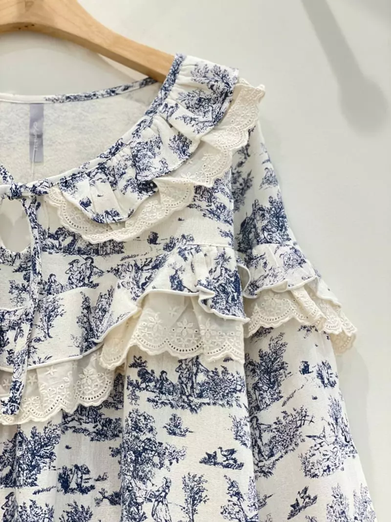 Lunaluz - Korean Women Fashion - #womensfashion - Renoir Sleeves Round One-piece - 9