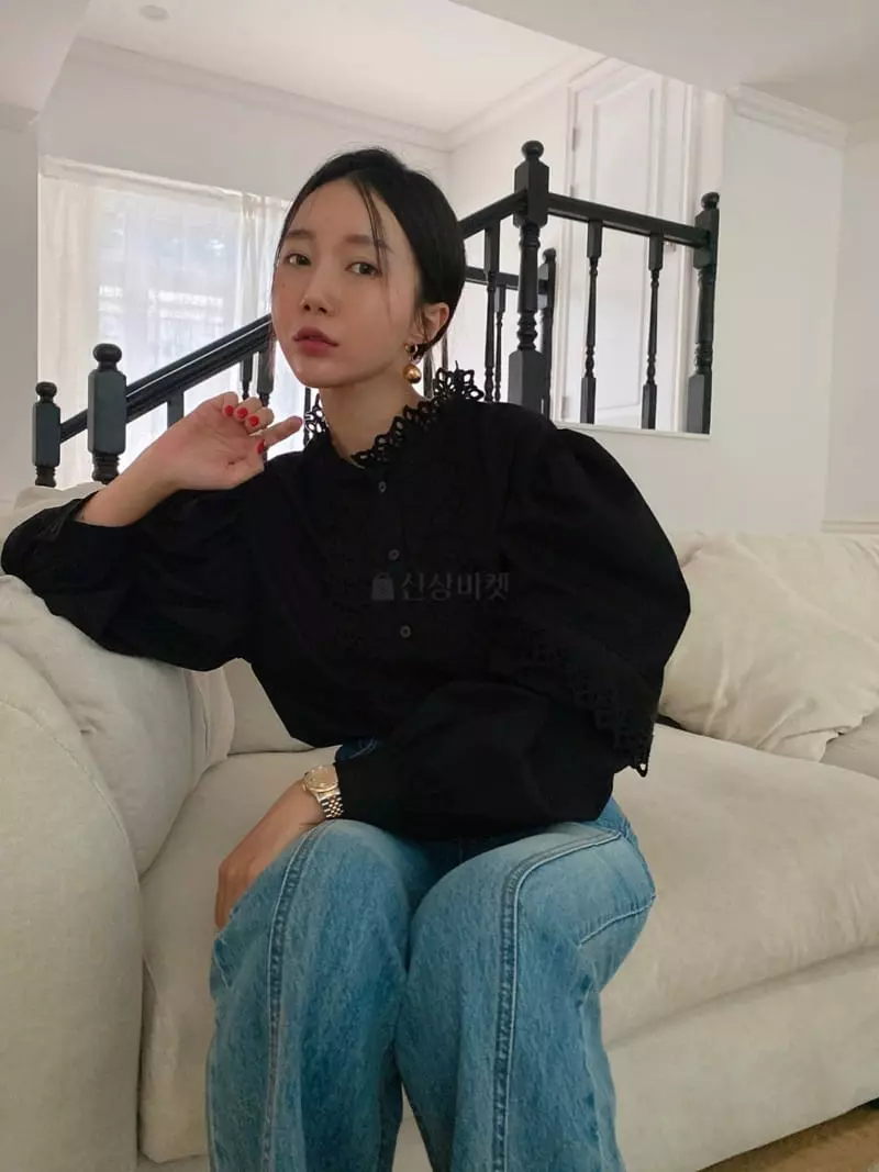 Made - Korean Women Fashion - #momslook - Serdic Blouse - 11