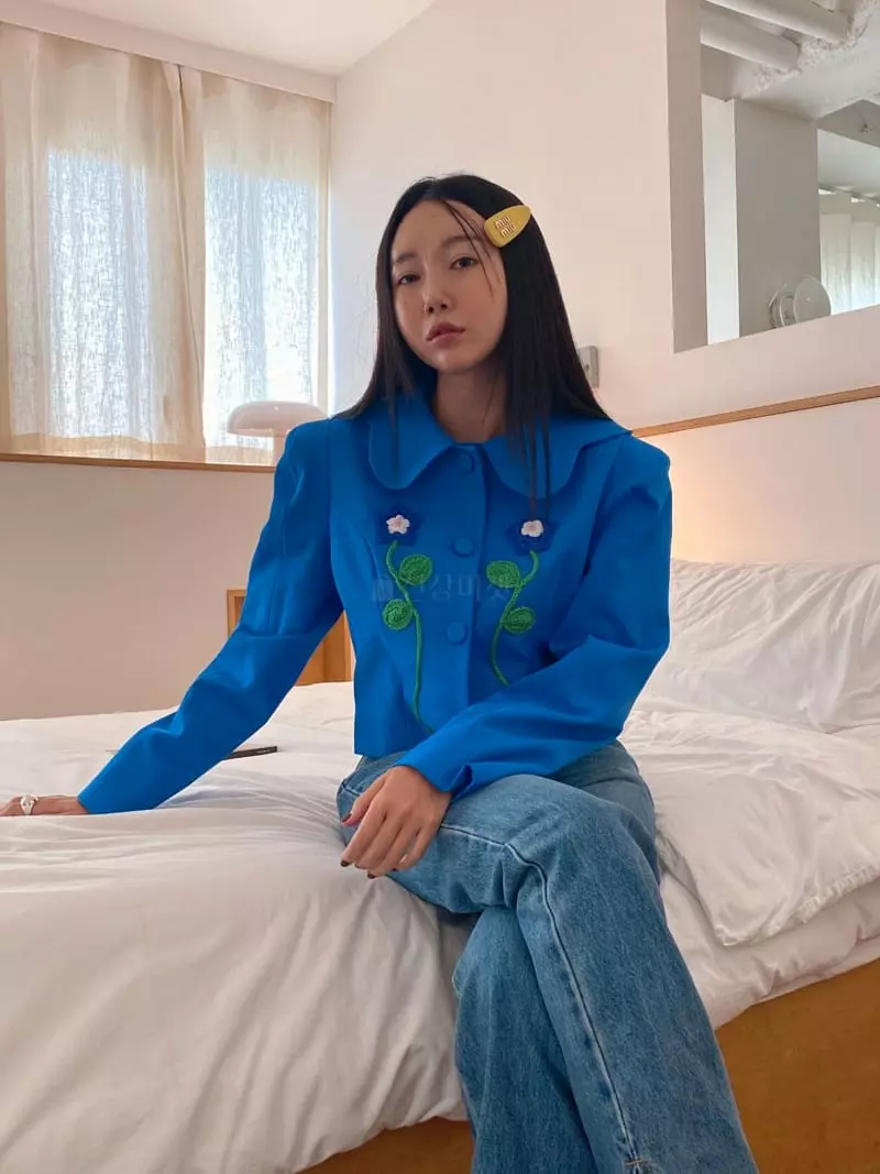 Made - Korean Women Fashion - #momslook - D Flower Jacket - 3