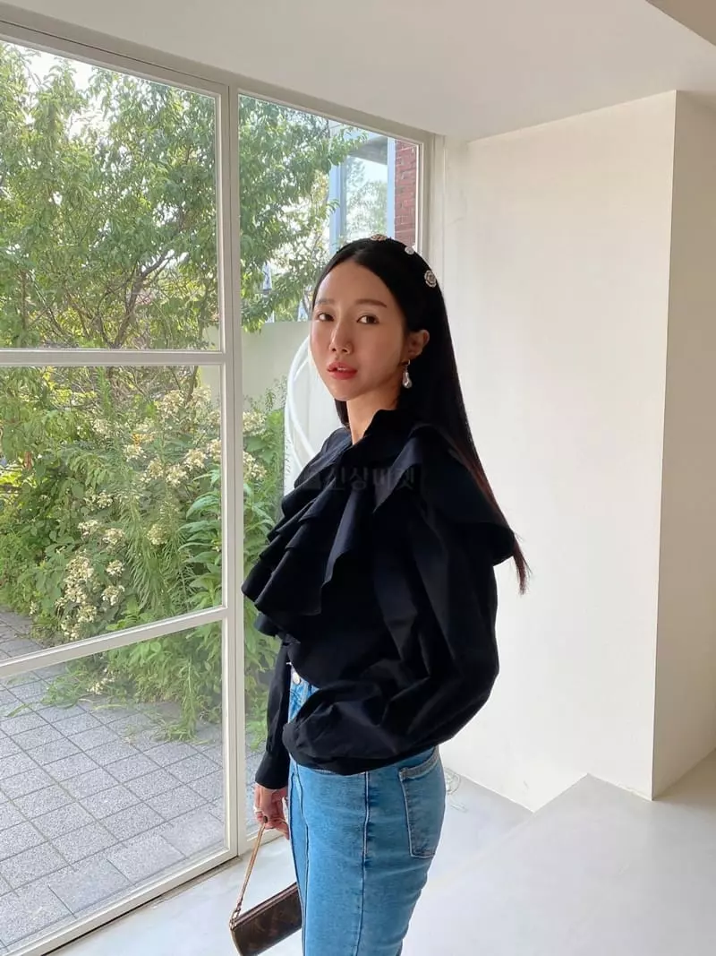 Made - Korean Women Fashion - #momslook - Signal Blouse - 5