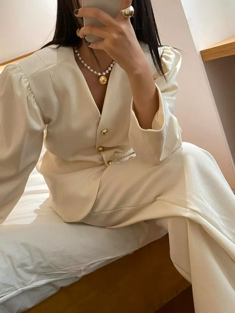 Made - Korean Women Fashion - #vintagekidsstyle - Circle Pearl Necklace - 4