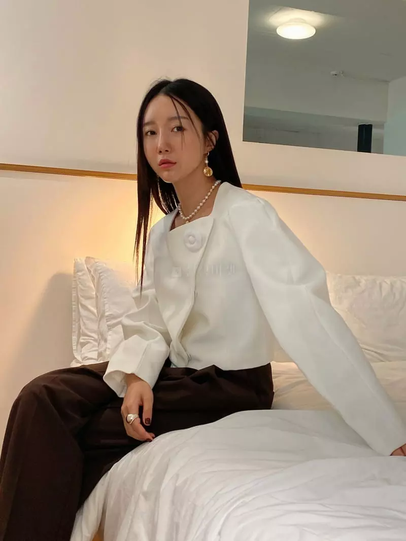 Made - Korean Women Fashion - #thatsdarling - Circle Pearl Necklace - 8