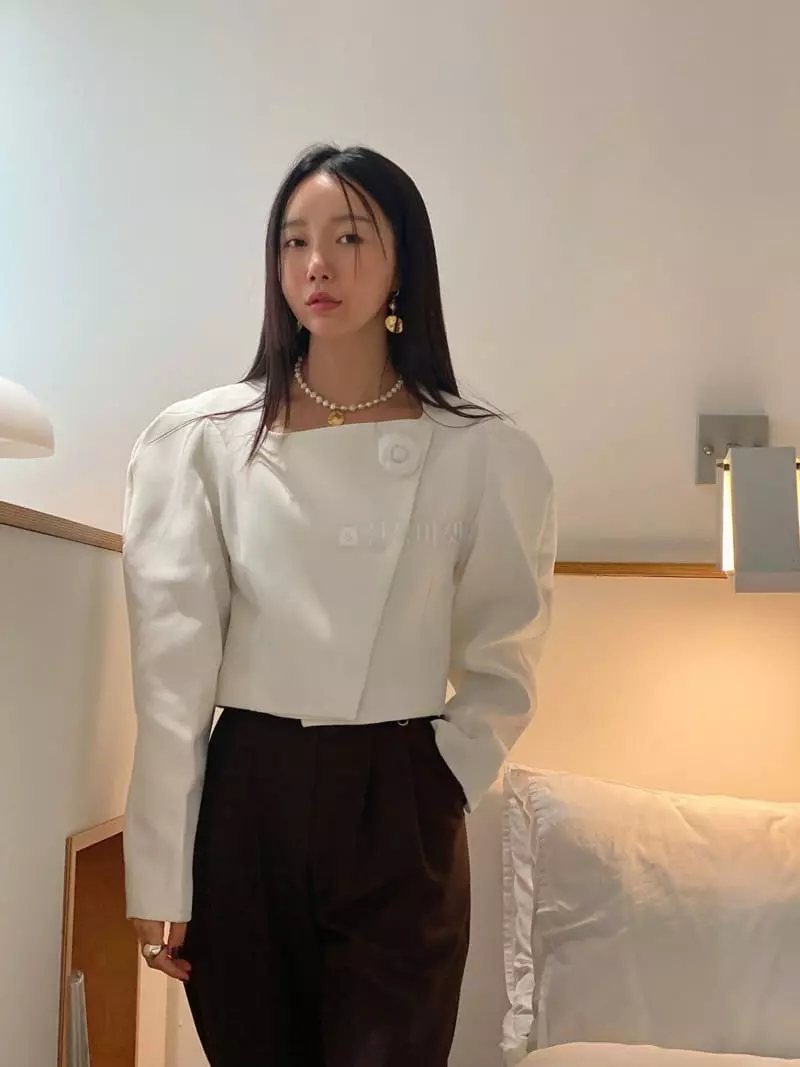 Made - Korean Women Fashion - #thelittlethings - Circle Pearl Necklace - 9