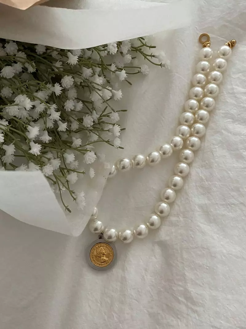 Made - Korean Women Fashion - #womensfashion - Combi Pearl Necklace