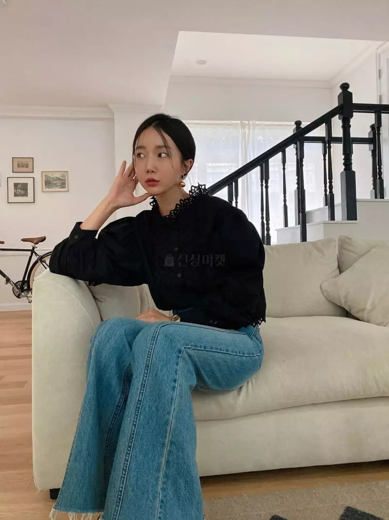 Made - Korean Women Fashion - #womensfashion - Serdic Blouse - 12