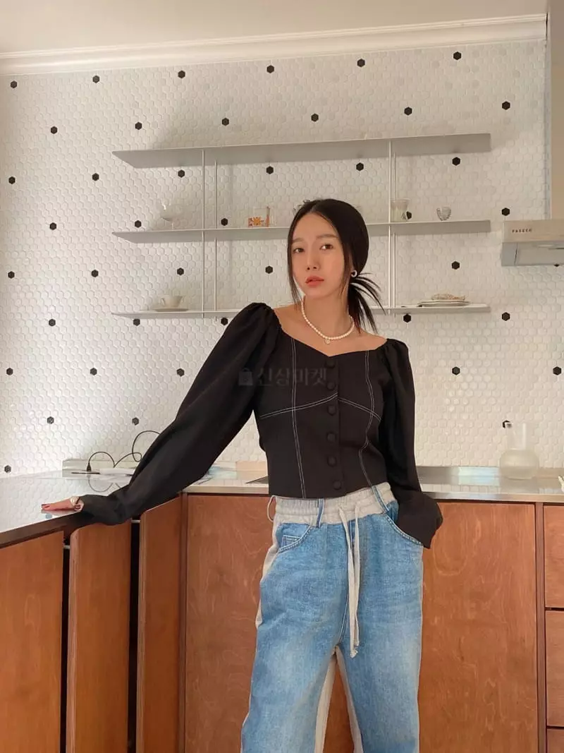 Made - Korean Women Fashion - #womensfashion - Line Blouse - 2