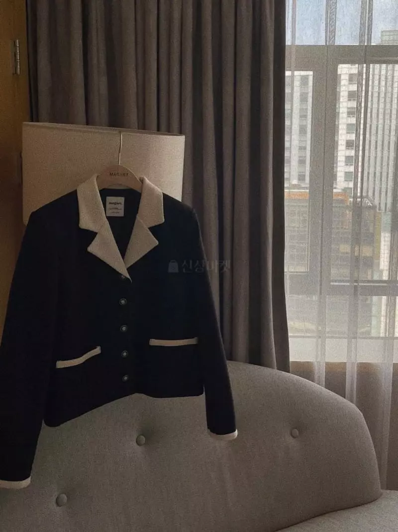 Magnet - Korean Women Fashion - #momslook - Collar Color Twid Jacket - 6