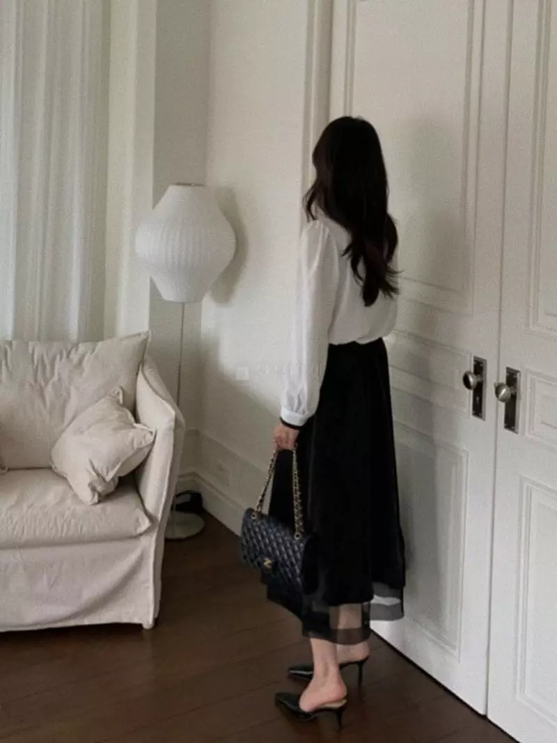 Magnet - Korean Women Fashion - #momslook - Satin Sha Skirt - 3