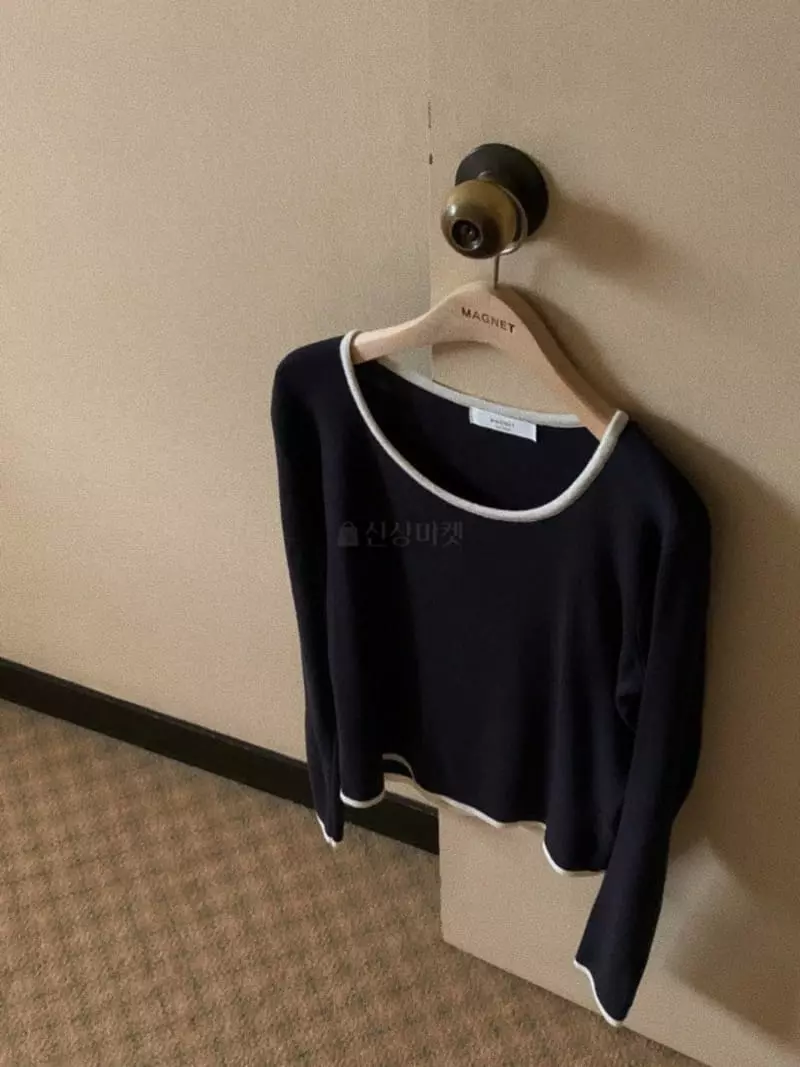 Magnet - Korean Women Fashion - #momslook - Round Knit Tee - 11