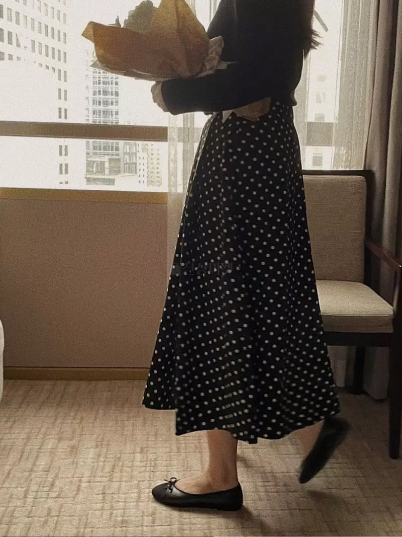 Magnet - Korean Women Fashion - #momslook - Dot Skirt