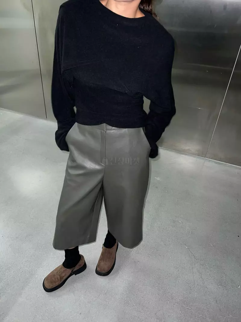 Maint - Korean Women Fashion - #momslook - Fleece Leather Pants - 7