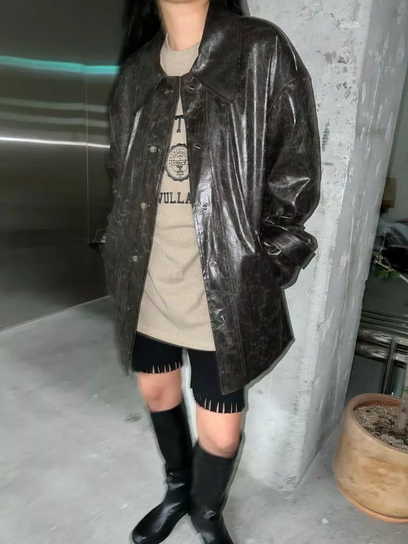 Maint - Korean Women Fashion - #pursuepretty - Crack Leather Jacket - 4