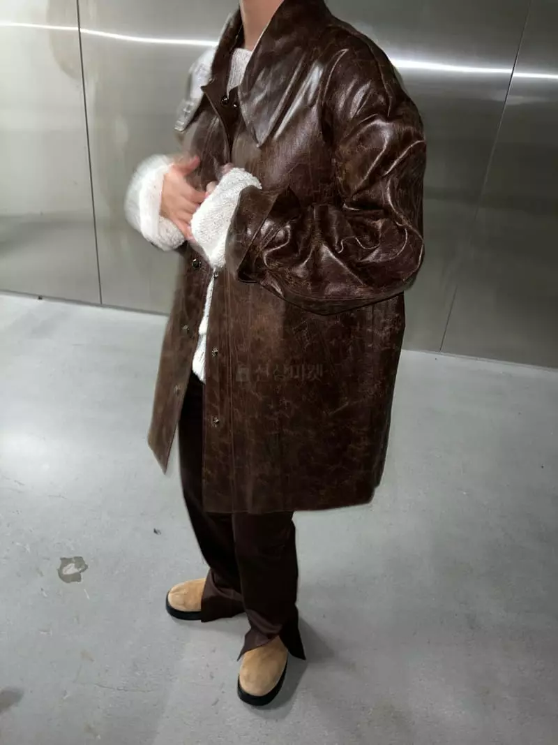 Maint - Korean Women Fashion - #womensfashion - Crack Leather Jacket - 10