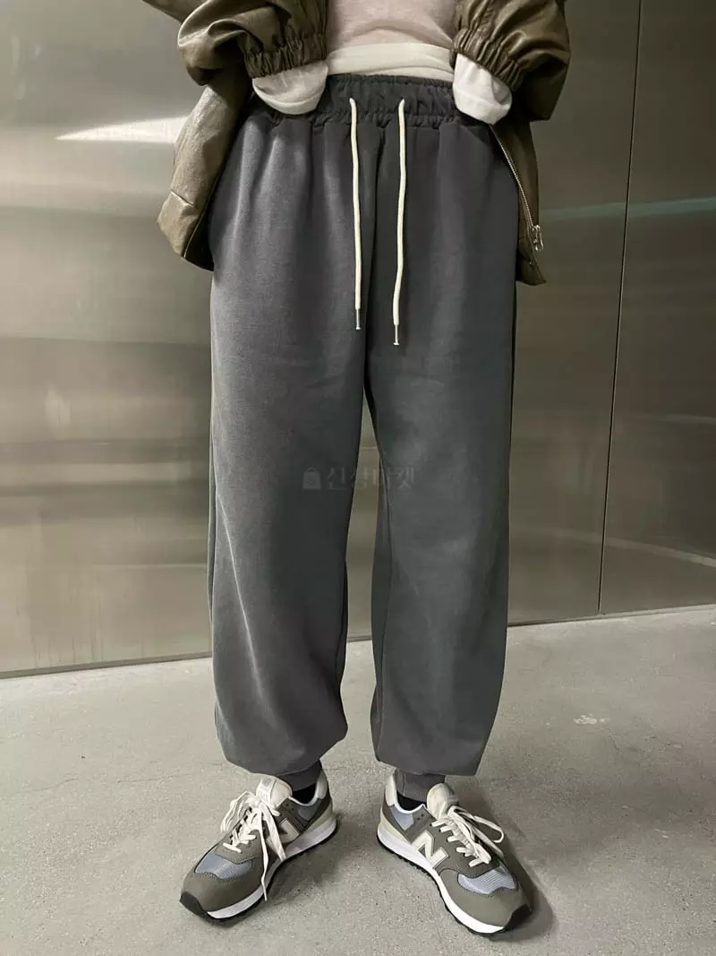 Maint - Korean Women Fashion - #womensfashion - Fleece Lip Pants - 7