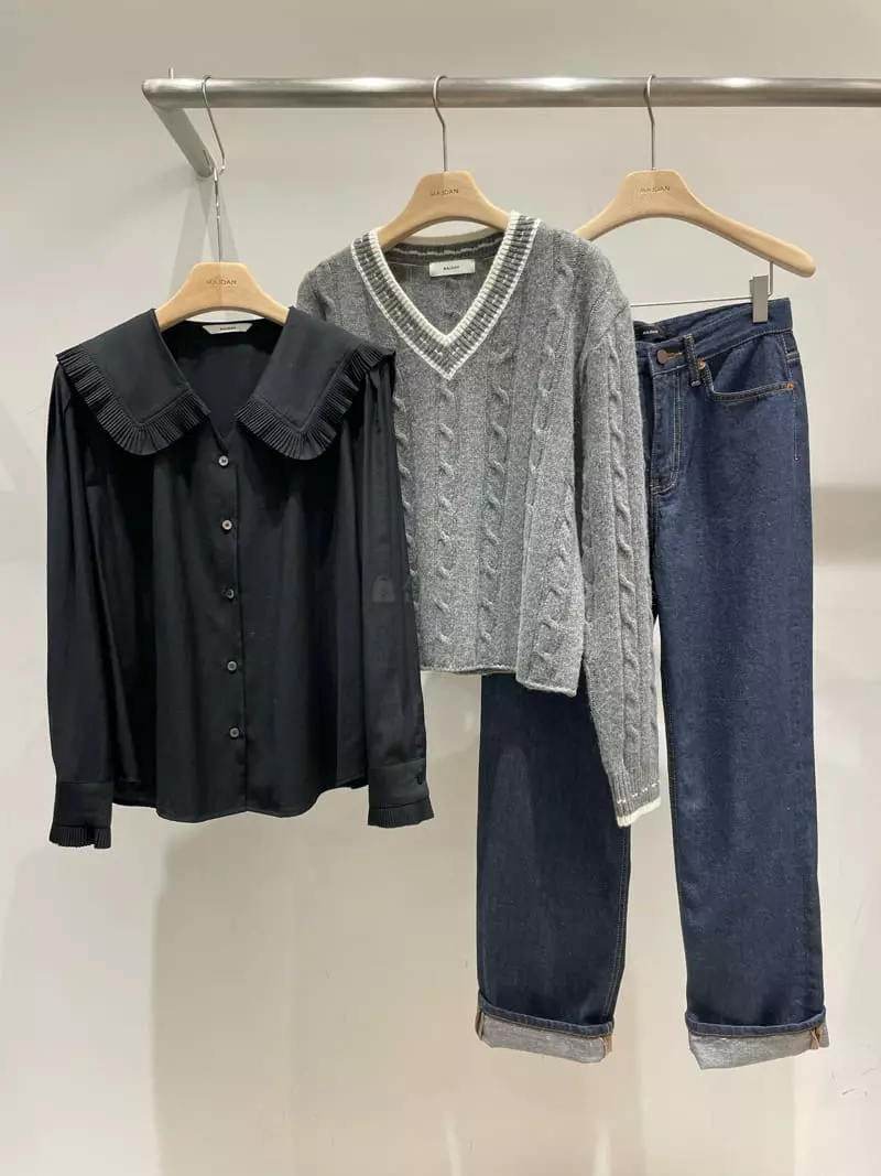 Majdan - Korean Women Fashion - #womensfashion - Charile Knit Tee - 11