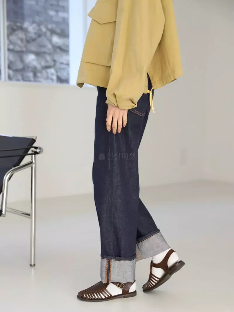 Majdan - Korean Women Fashion - #momslook - Marlic Jeans - 4