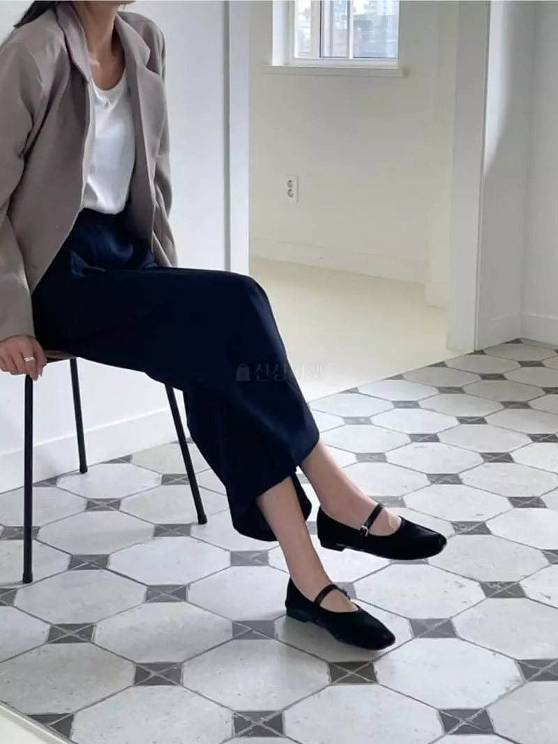 Marie - Korean Women Fashion - #momslook - 1107u Flats - 2