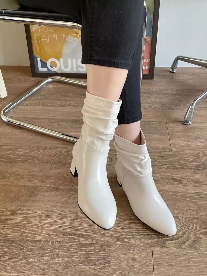 Marie - Korean Women Fashion - #momslook - 215r Boots - 2