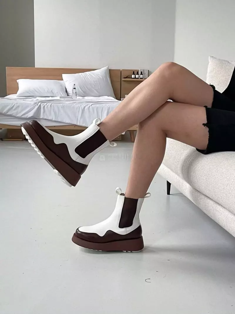 Marie - Korean Women Fashion - #momslook - 211r Boots - 11