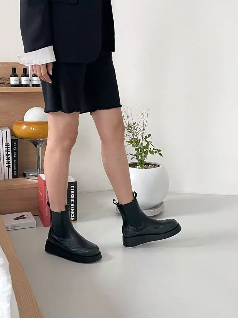 Marie - Korean Women Fashion - #momslook - 211r Boots - 2