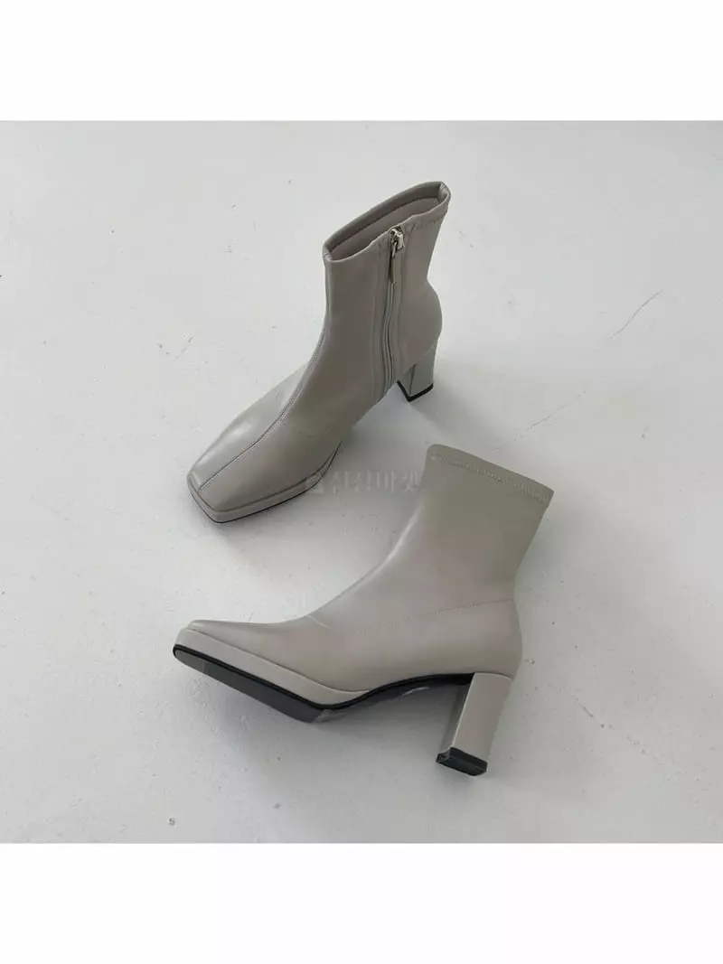 Marie - Korean Women Fashion - #vintagekidsstyle - u1124 Boots - 4