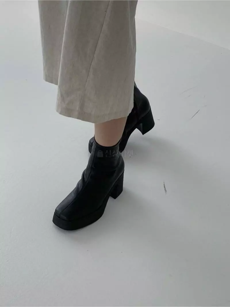 Marie - Korean Women Fashion - #restrostyle - 1012u Boots - 7