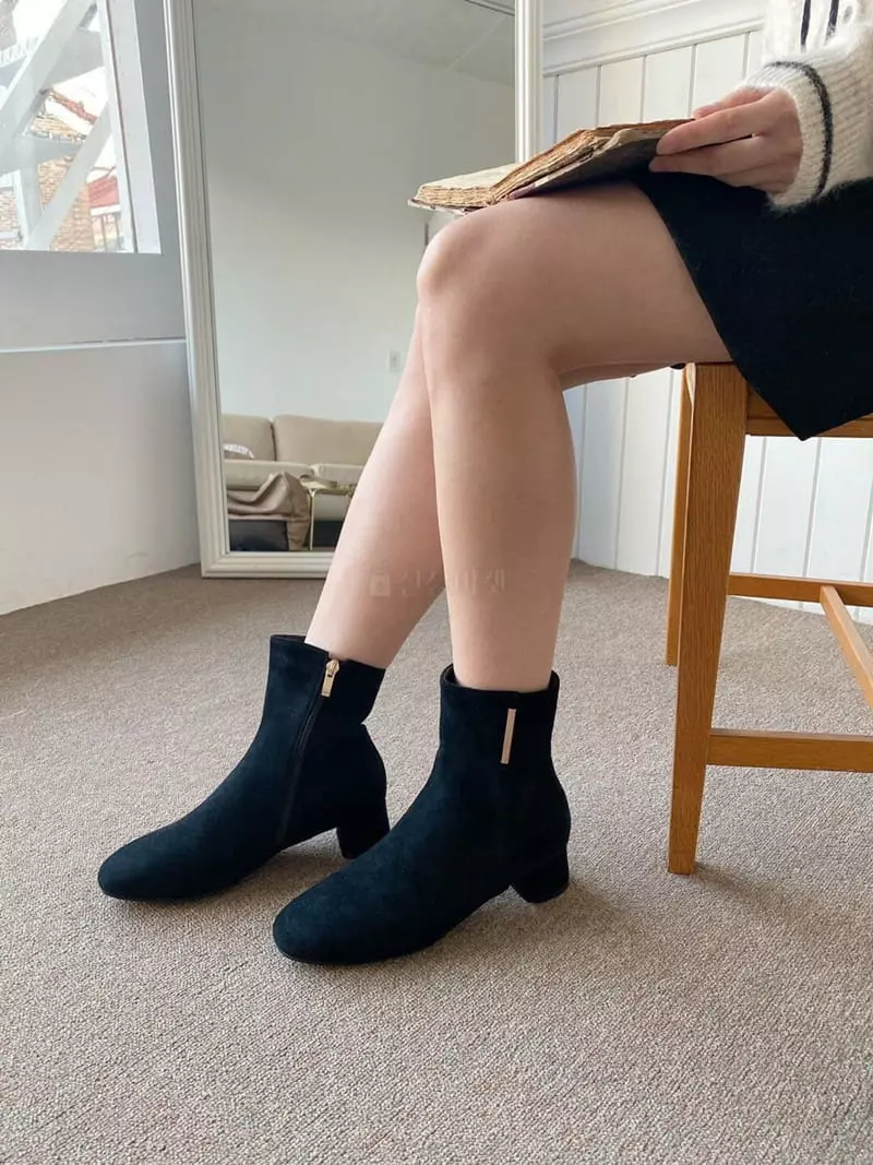 Marie - Korean Women Fashion - #womensfashion - 218r Boots - 2