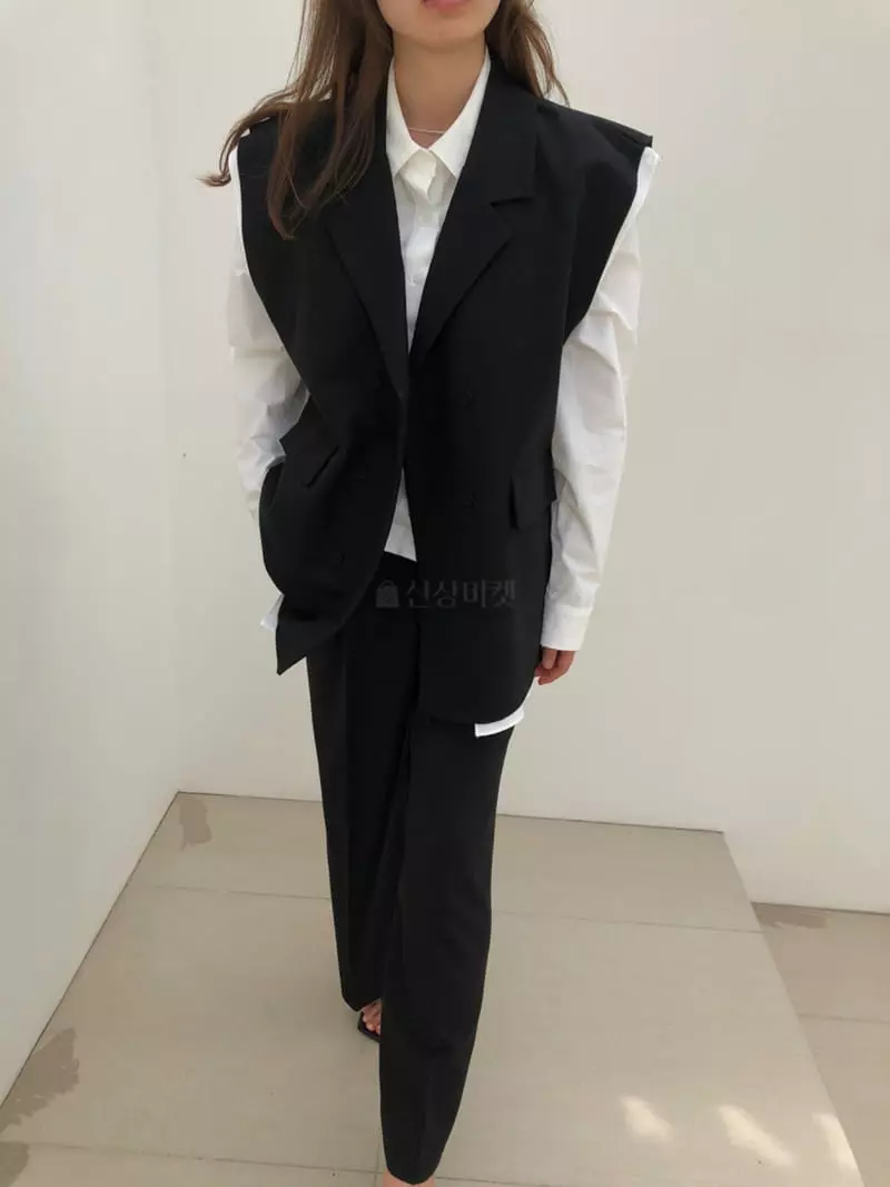 Matilda - Korean Women Fashion - #momslook - Layered Vest - 5