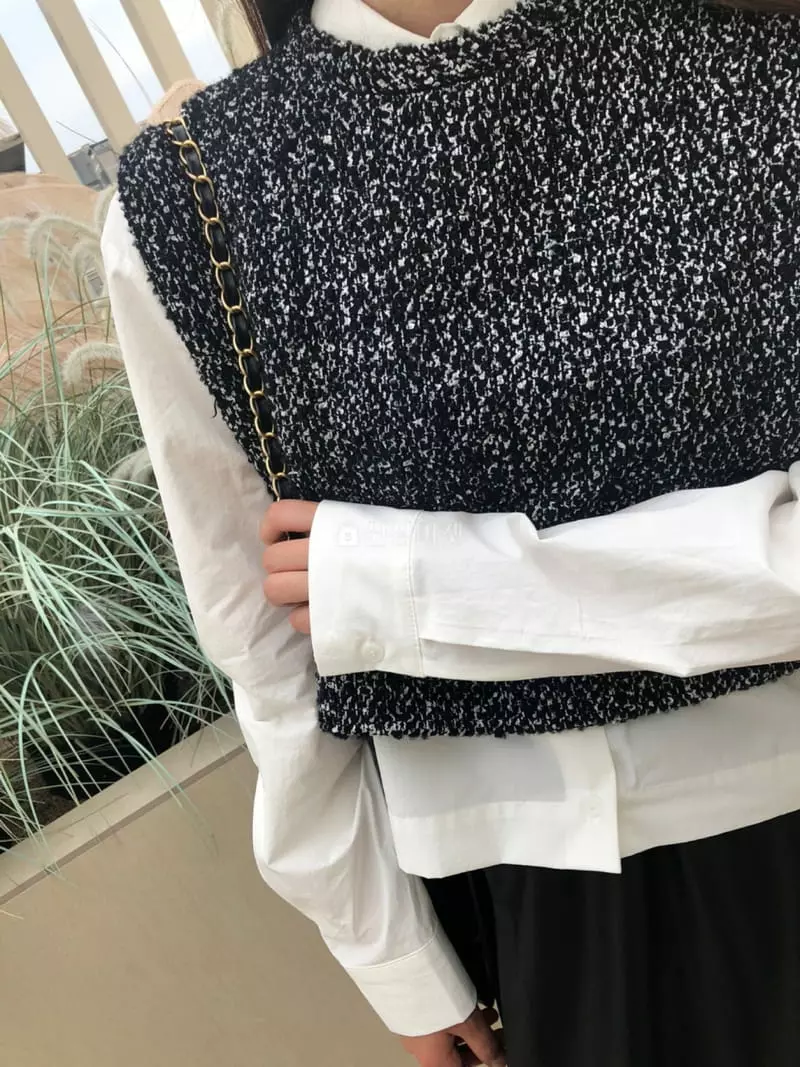 Matilda - Korean Women Fashion - #womensfashion - Twid Vest
