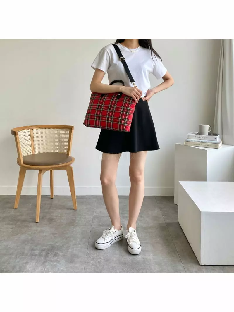 Megoshop - Korean Women Fashion - #momslook - Tantan Check Dot Bag - 3