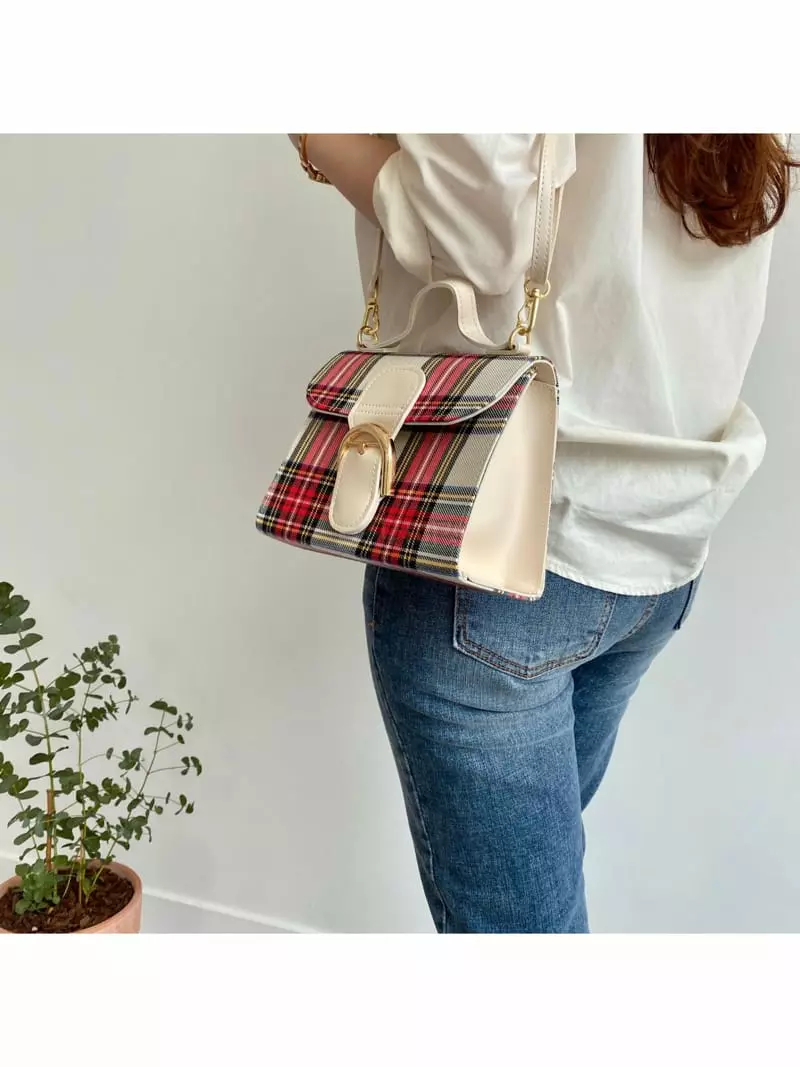Megoshop - Korean Women Fashion - #momslook - Center Buckle Check Bag - 5