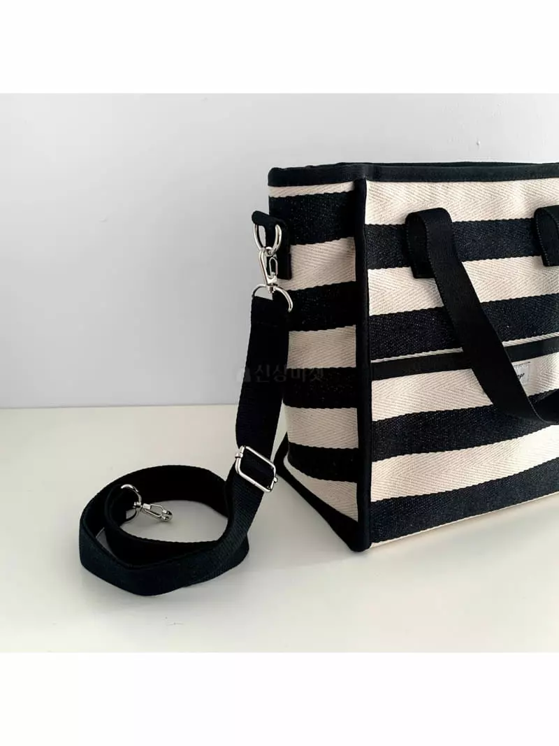 Megoshop - Korean Women Fashion - #momslook - Stripes Square Cooler Bag - 2
