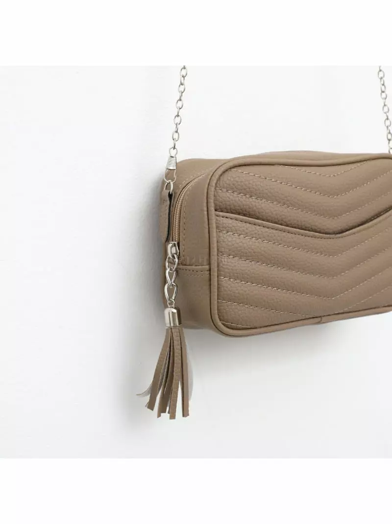 Megoshop - Korean Women Fashion - #momslook - V Sqaure Quilting Bag - 3