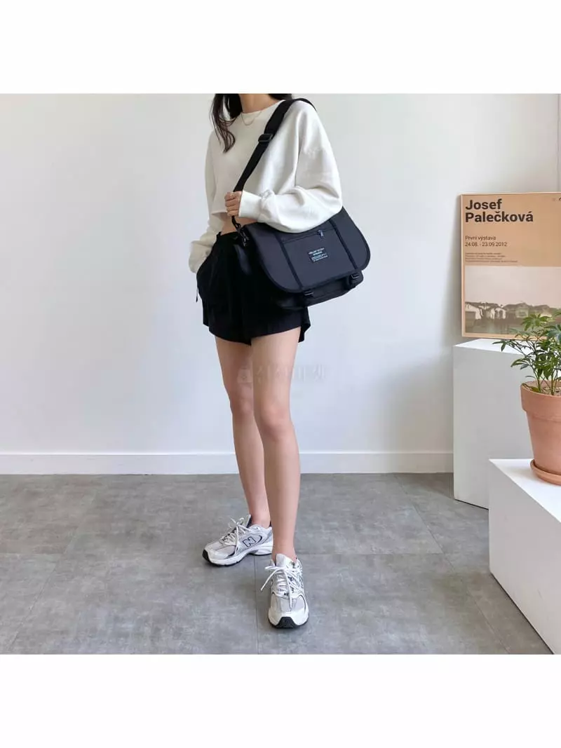 Megoshop - Korean Women Fashion - #restrostyle - Pocket Bag