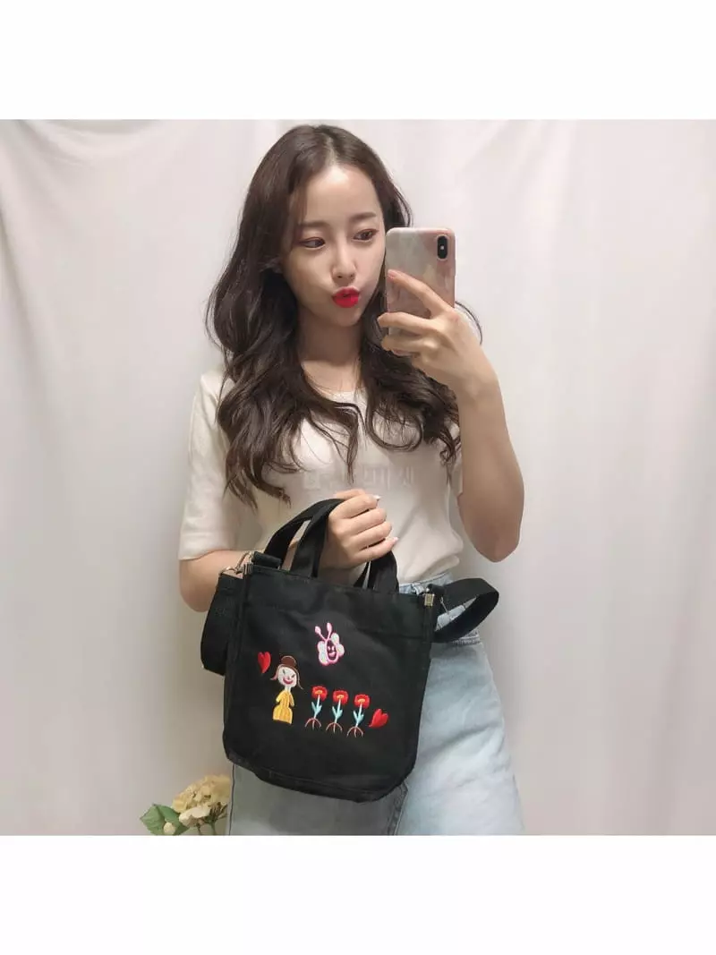 Megoshop - Korean Women Fashion - #womensfashion - Canvas Embroidery Mini Bag - 3
