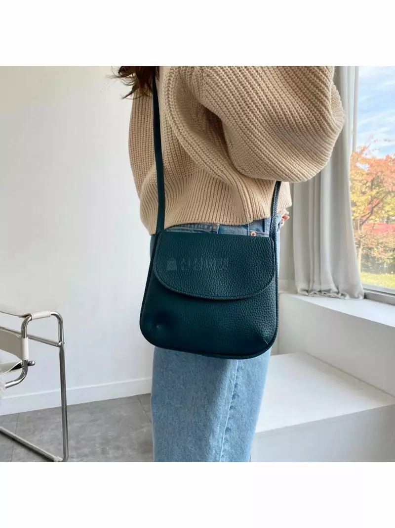 Megoshop - Korean Women Fashion - #womensfashion - Off Mini Bag - 12