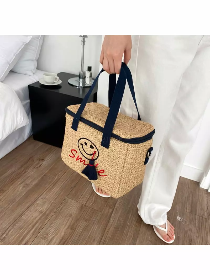 Megoshop - Korean Women Fashion - #womensfashion - Biscos Smile Cooler Bag - 5