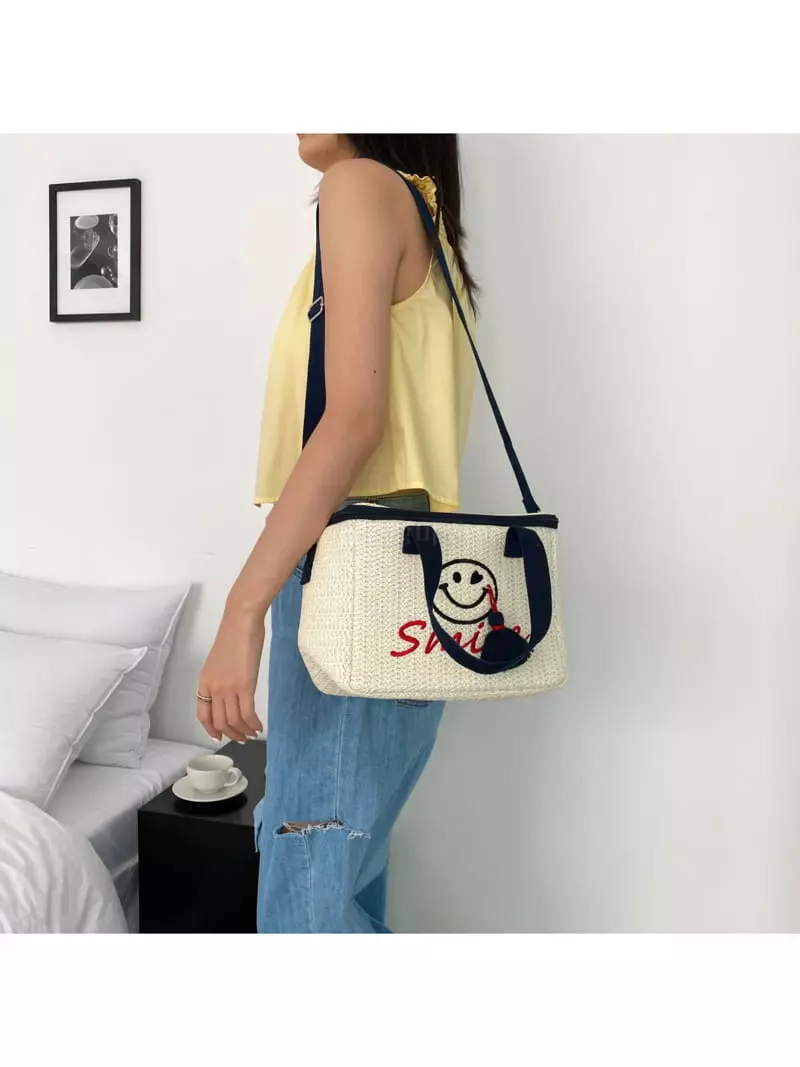 Megoshop - Korean Women Fashion - #womensfashion - Biscos Smile Cooler Bag - 9