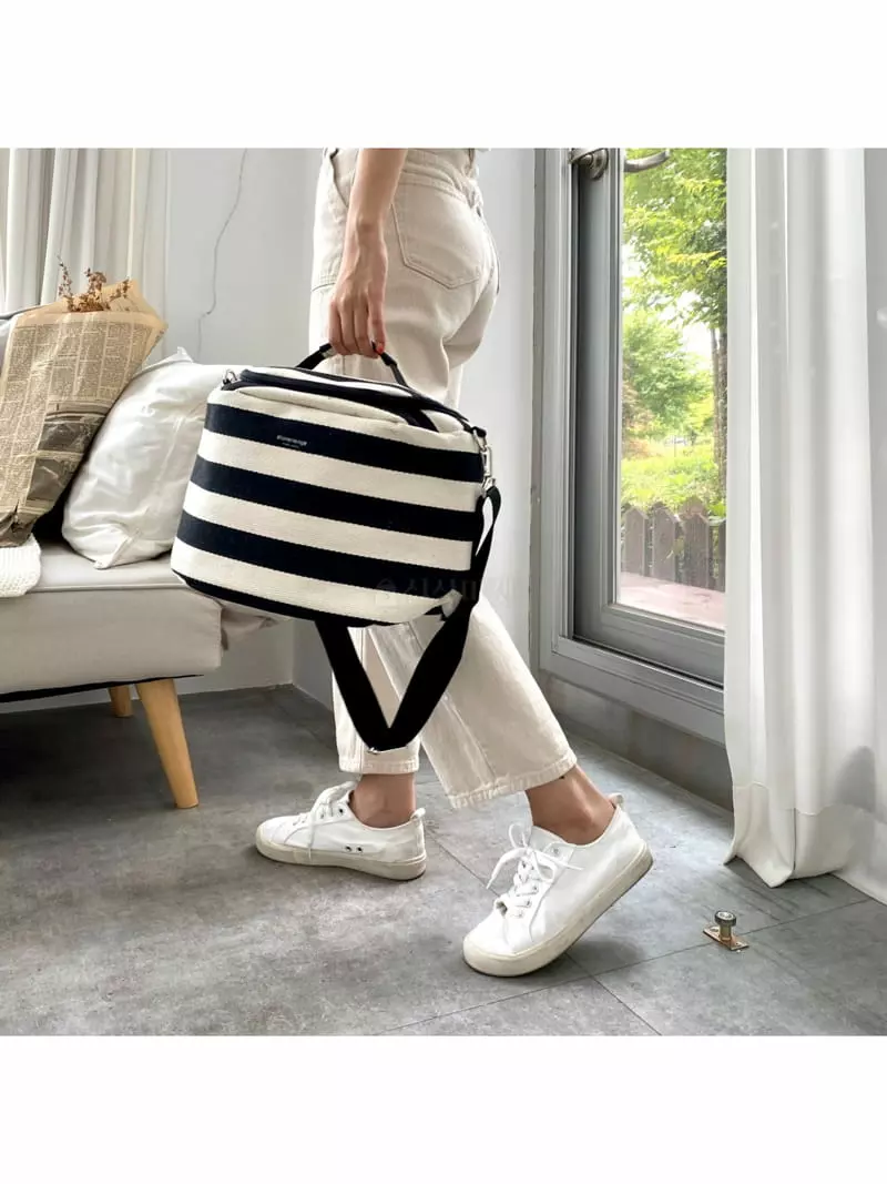 Megoshop - Korean Women Fashion - #womensfashion - Stripes Cooler D Bag - 10
