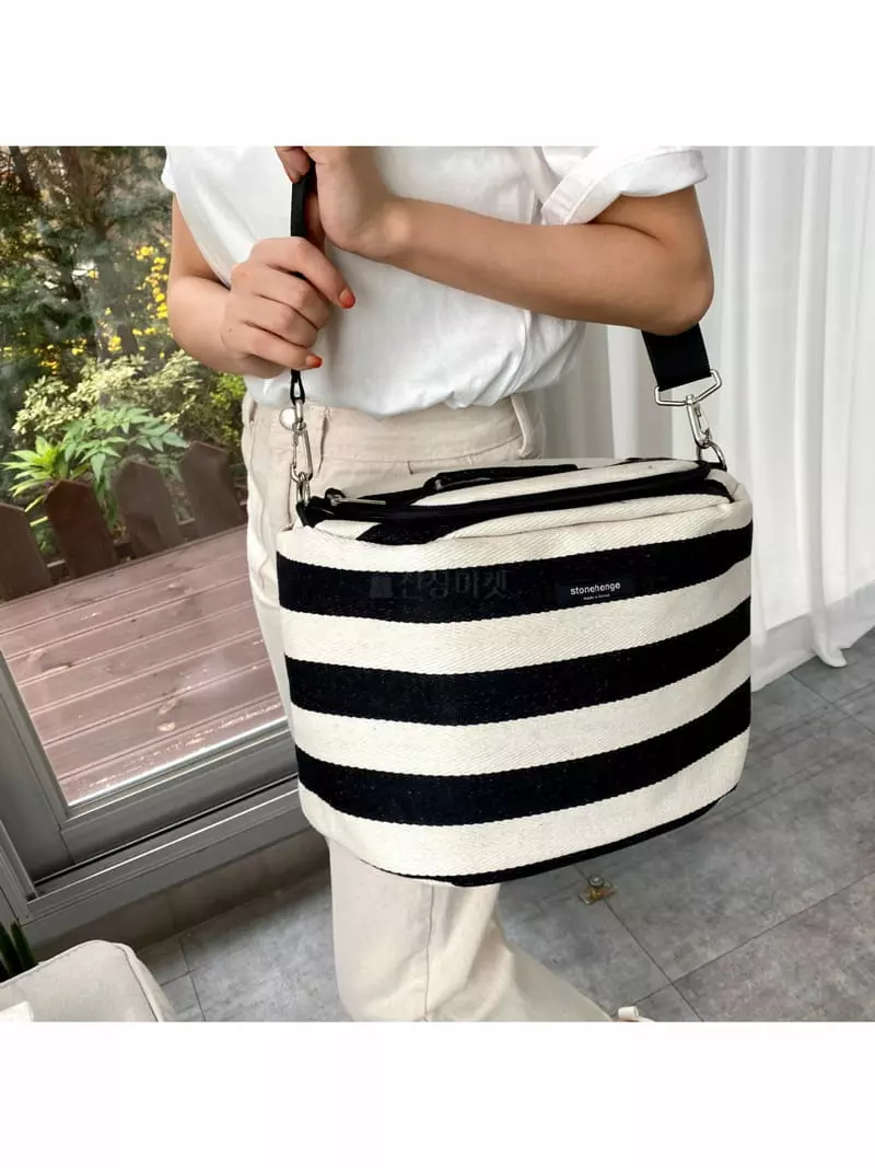 Megoshop - Korean Women Fashion - #womensfashion - Stripes Cooler D Bag - 6