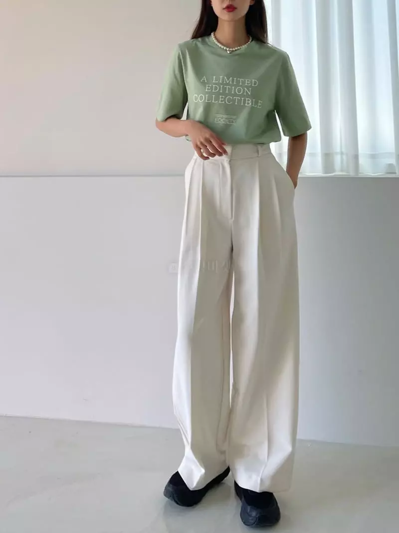 Mellor - Korean Women Fashion - #momslook - Lettering Tee - 3